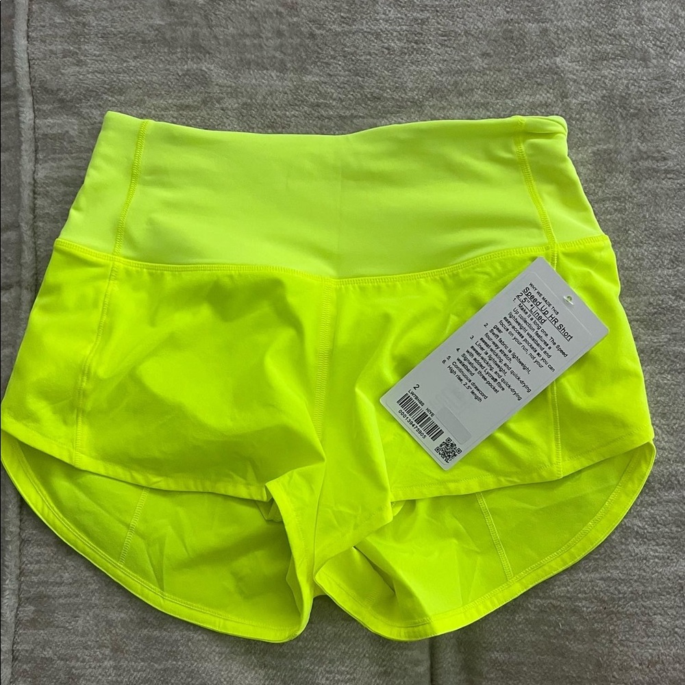 Speed up high rise 2.5 in lined shorts size 2